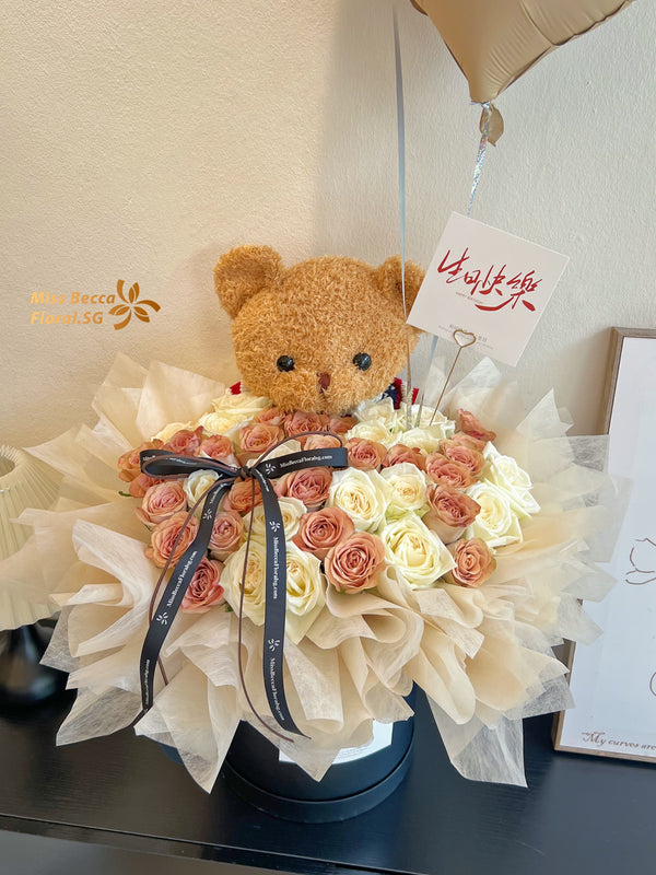 Korea style bear in your dream flower box cappuccino with white rose