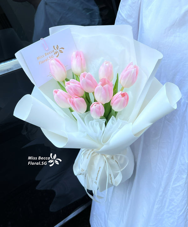 Korea style fresh tulip  flower bouquet 11 stalks