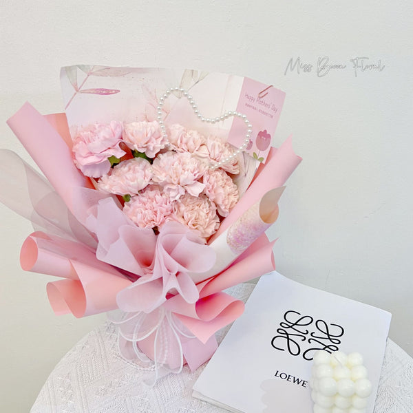 52 Stalks Pink Rose Fresh Flower Bouquet With Crown & Fairy Lights –  missbeccafloralsg