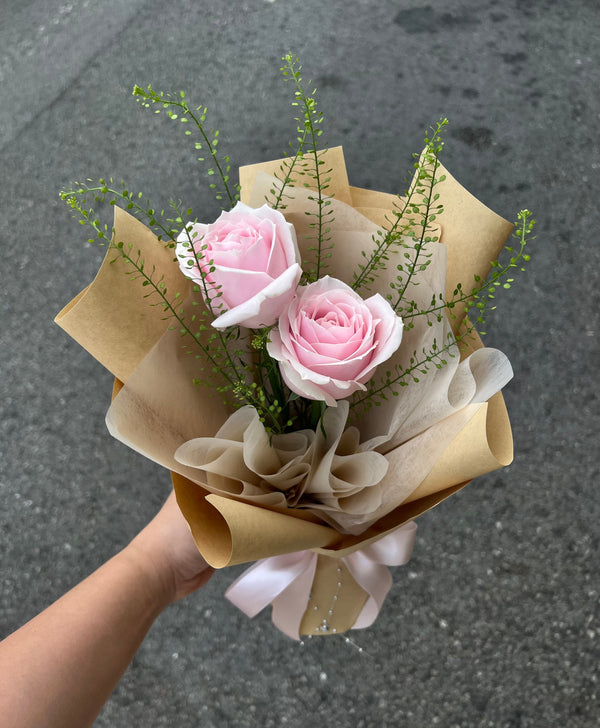 Korea style mini flower pink  rose Flower Bouquet