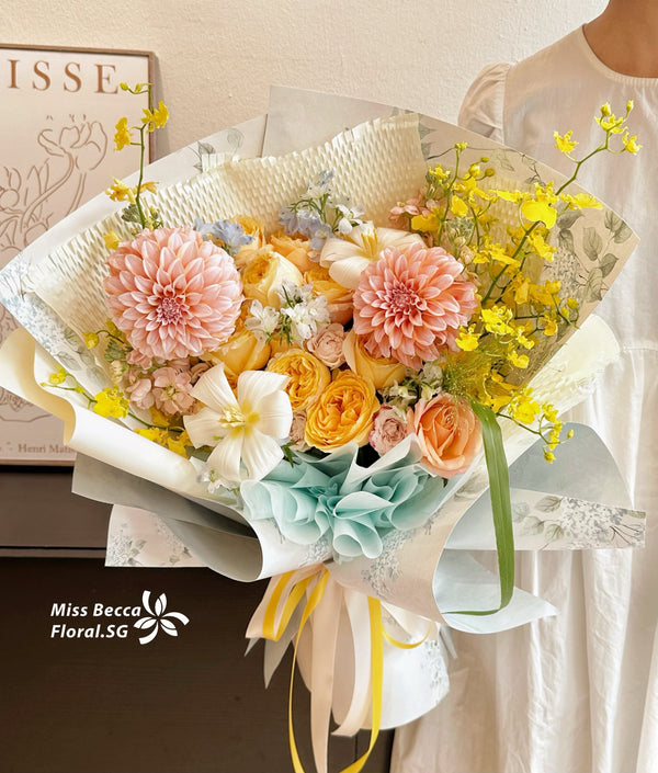 Korea style Creamy Peach Dahlia Bouquet fresh flower bouquet