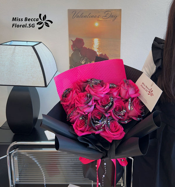 pink & black flyod roses Bouquet