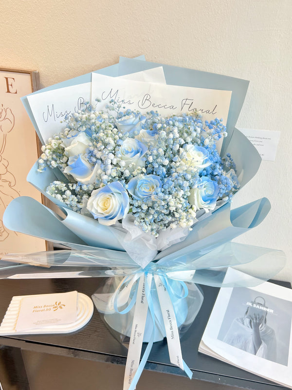 Korea style Ice blue rose with baby breathFlower Bouquet