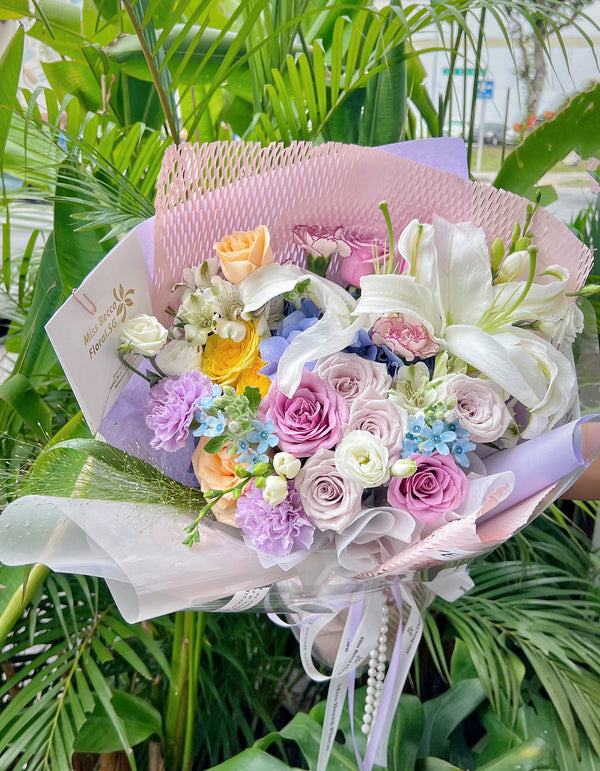 Korea style purple theme mix flower bouquet fresh flower bouquet