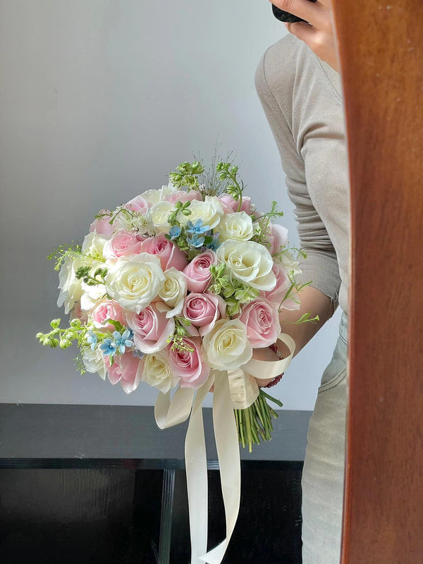 ROM pink mix with white rose bouquet