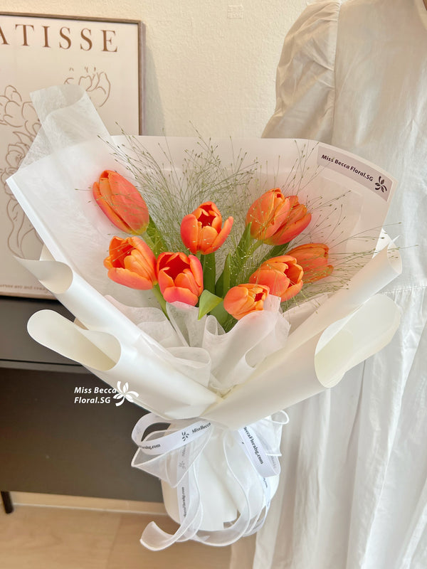 Korea style orange tulip fresh flower bouquet