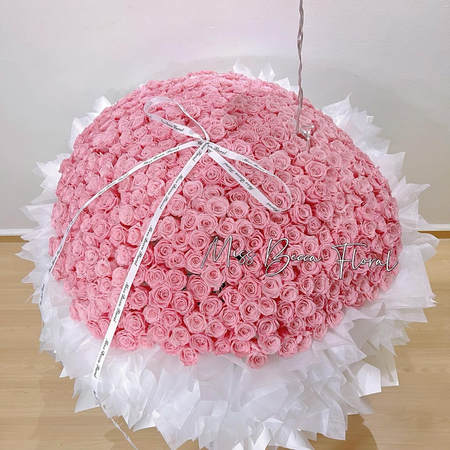 520 Stalks Preserved Rose Flower Bouquet, 33/52/99 stalks available ...